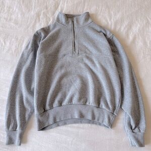 Brandy Melville Missy Quarter Zip Sweatshirt in Heather Grey